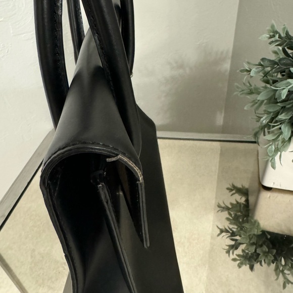 Kate Spade genuine leather bag - Picture 6 of 11